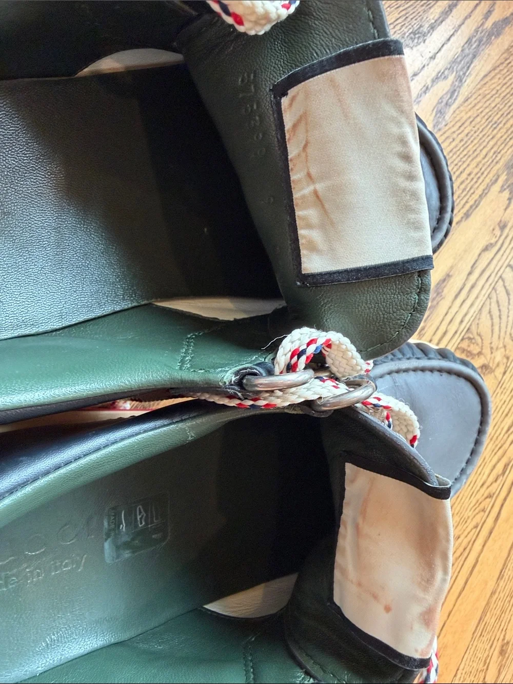 Gucci Men’s Black and Charcoal Leather Boat Shoes with Blue & Red Stripe